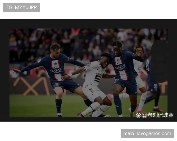 法甲第28轮全部战罢:巴黎2分领跑,摩纳哥、里尔紧随其后 法甲第28轮全部战罢:巴黎2分领跑,摩纳哥、里尔紧随其后