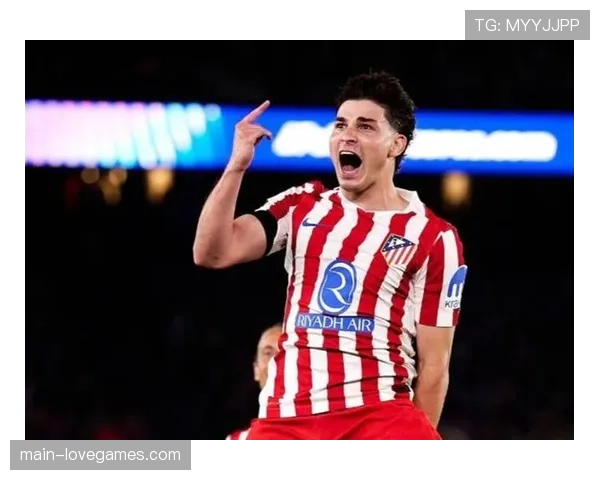 利物浦全场0射正创耻辱纪录，巴黎高位逼抢战术完胜红军